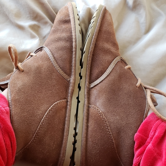 UGG  Maksim Chukka  Boots men's SZ#8 - Picture 9 of 11